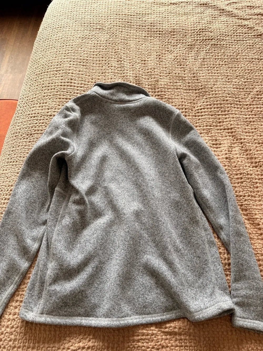 The North Face Light Gray Sherpa Fleece Jacket - Women's - Picture 3 of 4